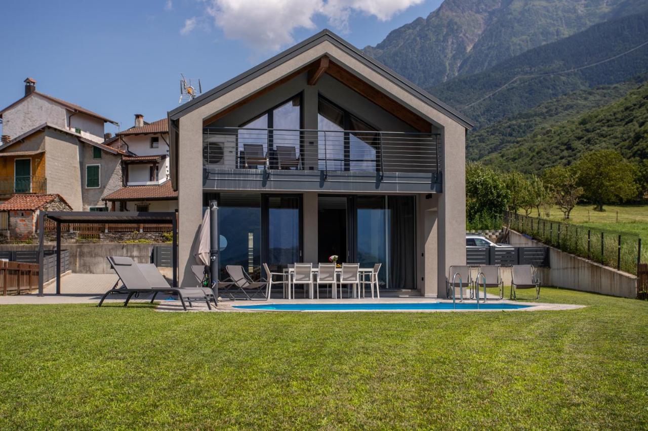 Villa Tivano, vista mozzafiato - B&B Colico