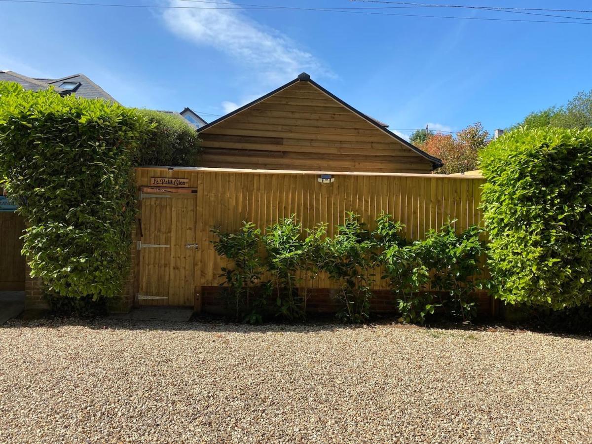 Le Petit Glen Uplyme brand new accommodation - B&B Uplyme