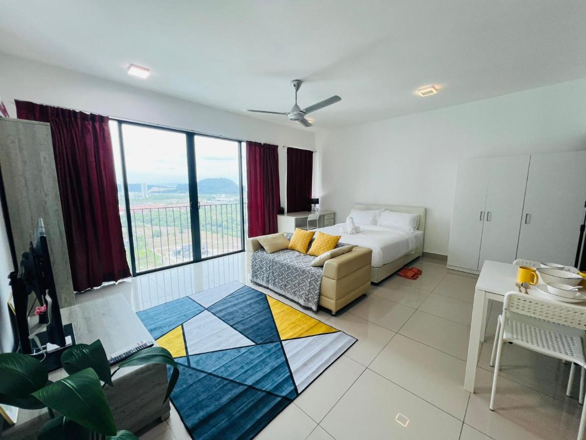 Studio with Balcony