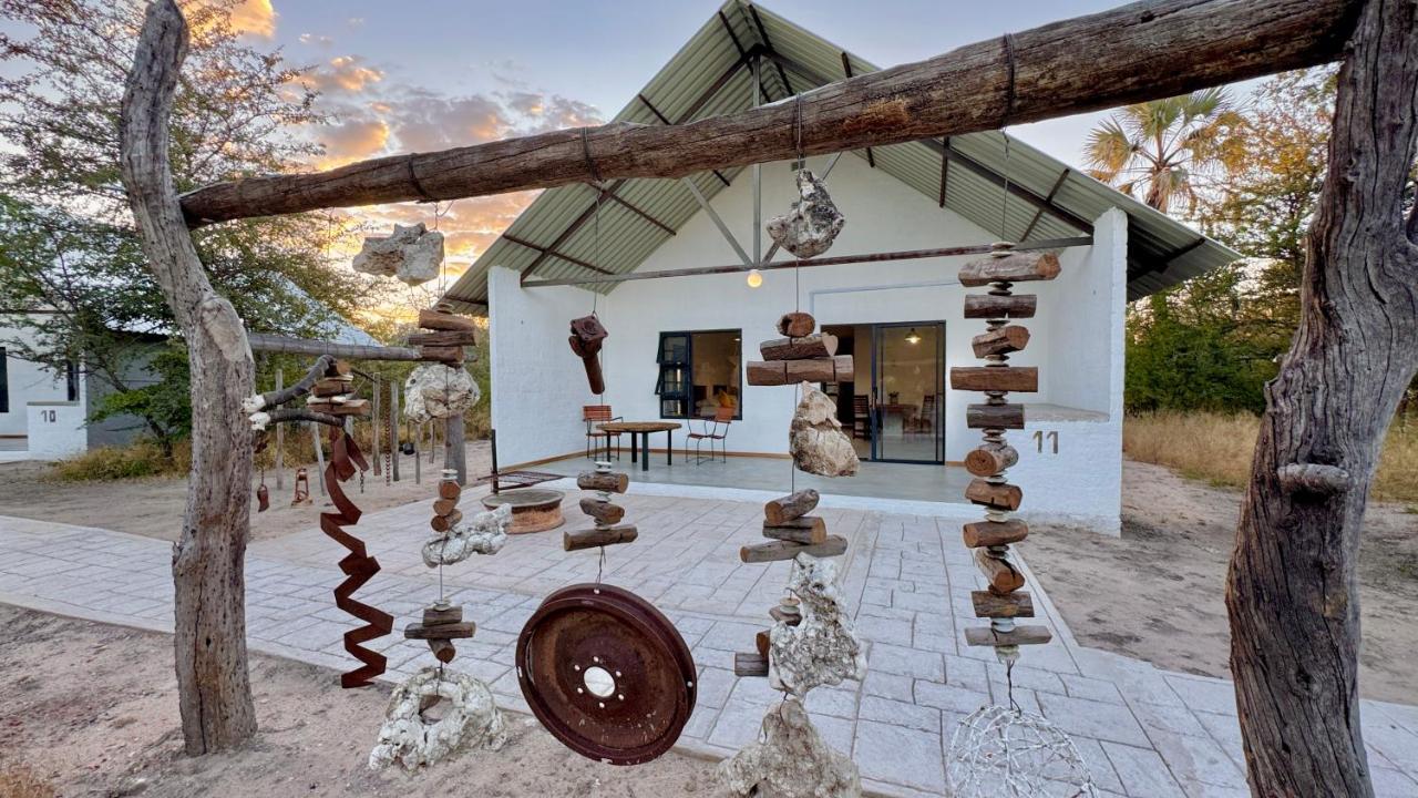 Roy's Rest Camp - Bed and Breakfast Grootfontein