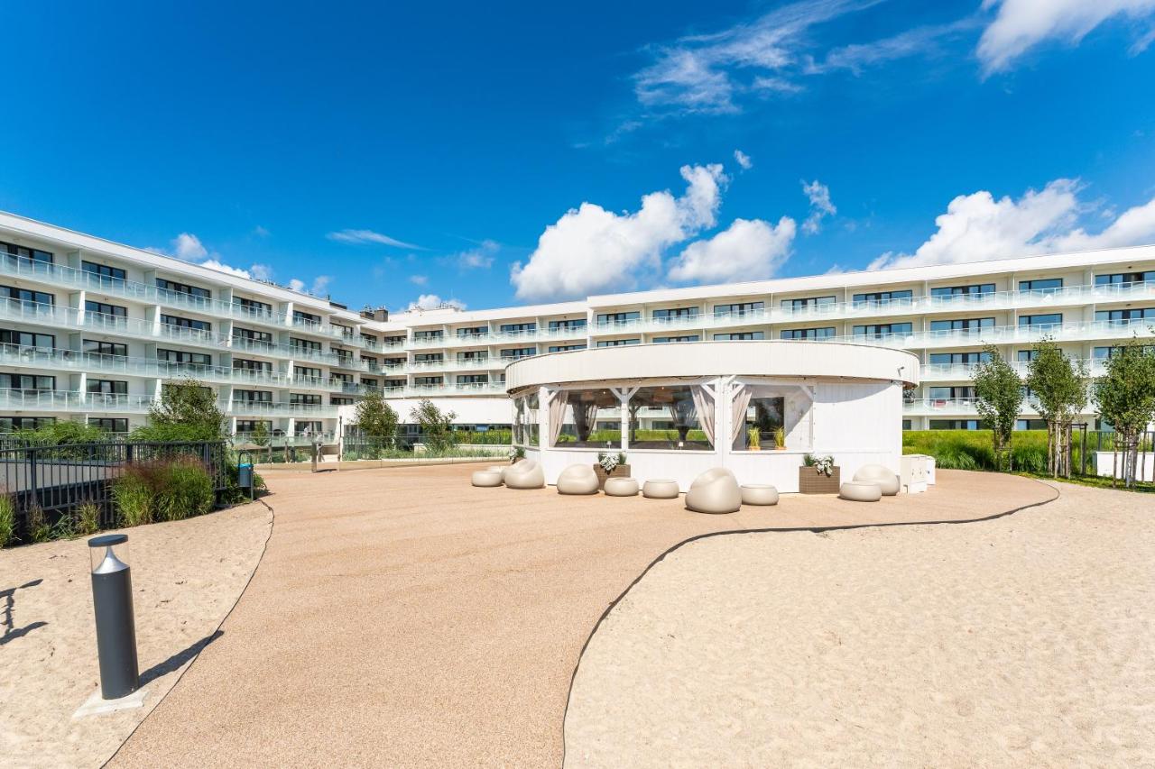 One-Bedroom Apartment with Balcony