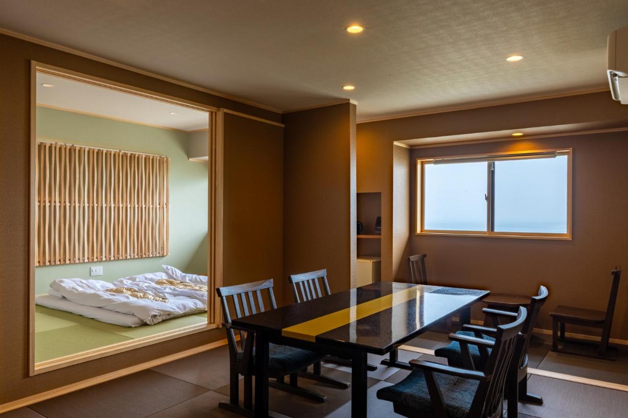 Japanese-Style Triple Room with Sea View with Open-Air Bath - Top Floor