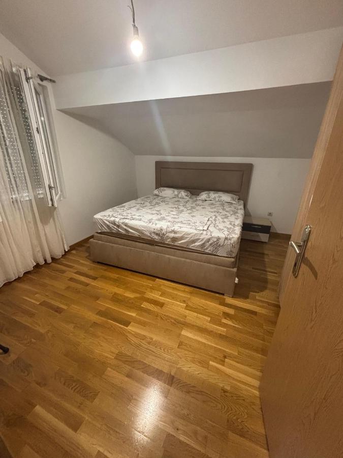 Cozy Apartment Kuti - B&B Herceg Novi