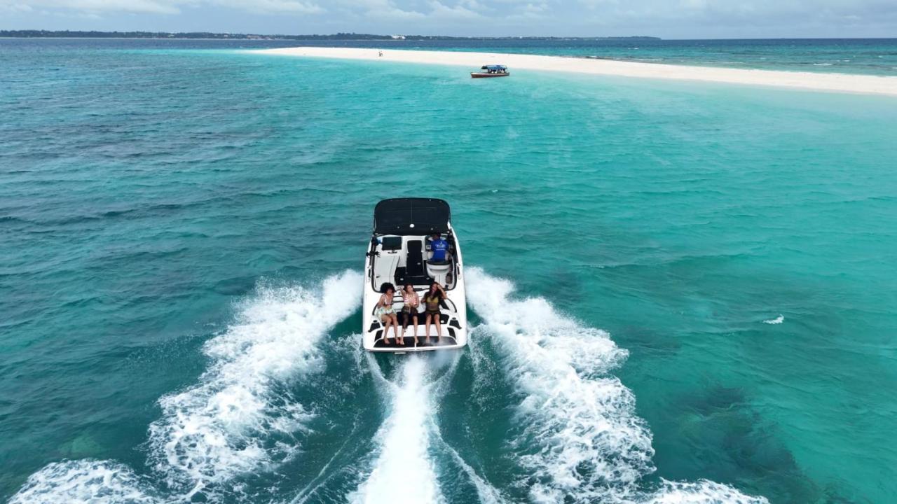 Marine Blue Watersports - B&B