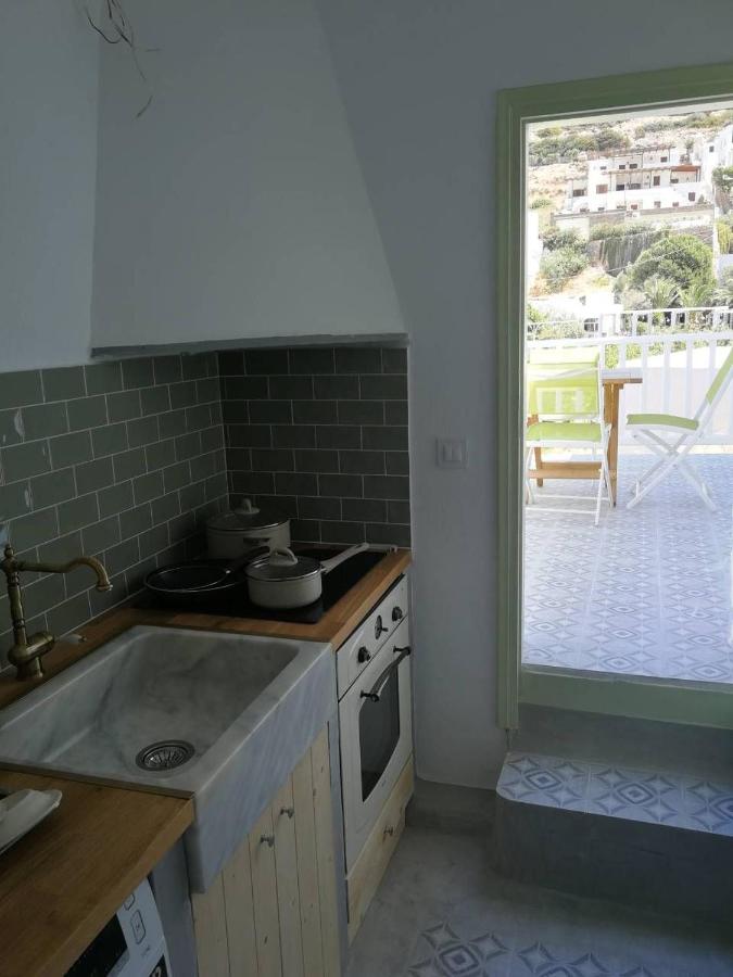 Sifnos waterfront house - B&B Apollonia