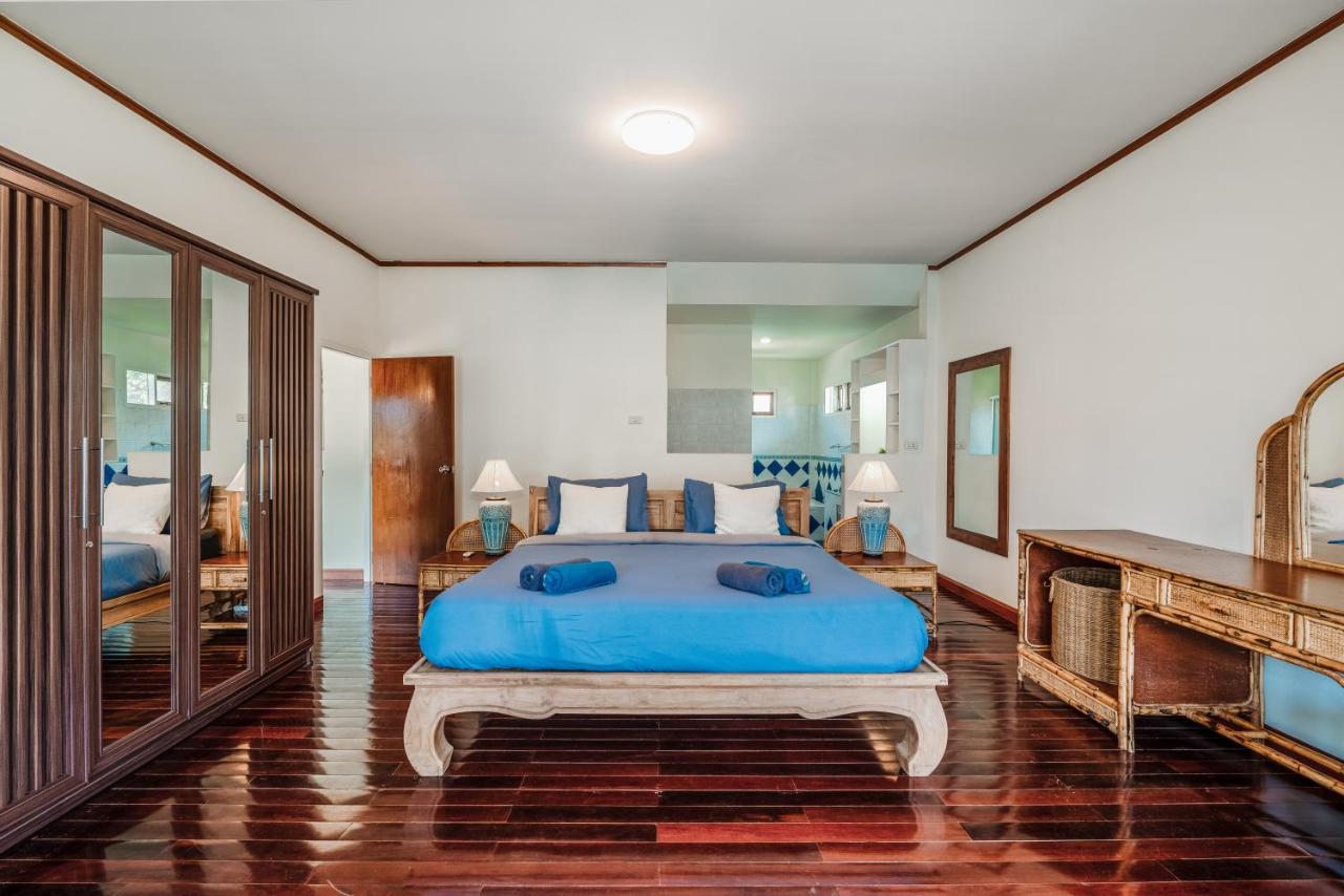 Tranquility Haven Villa, Kata Beach - Bed and Breakfast Kata
