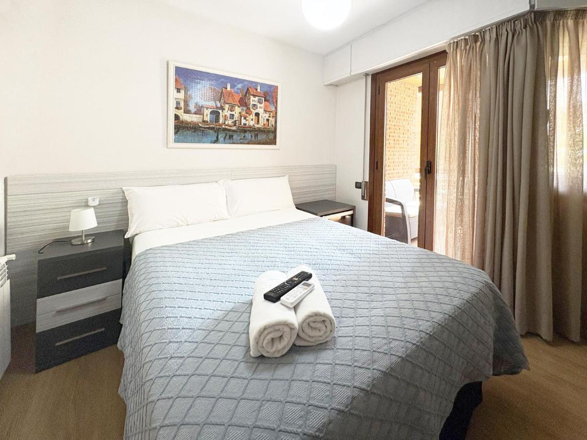 Habitación Doble con baño compartido y terraza