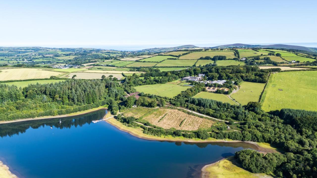 Calvert Devon Lodges - Chambres d'hôtes Kentisbury