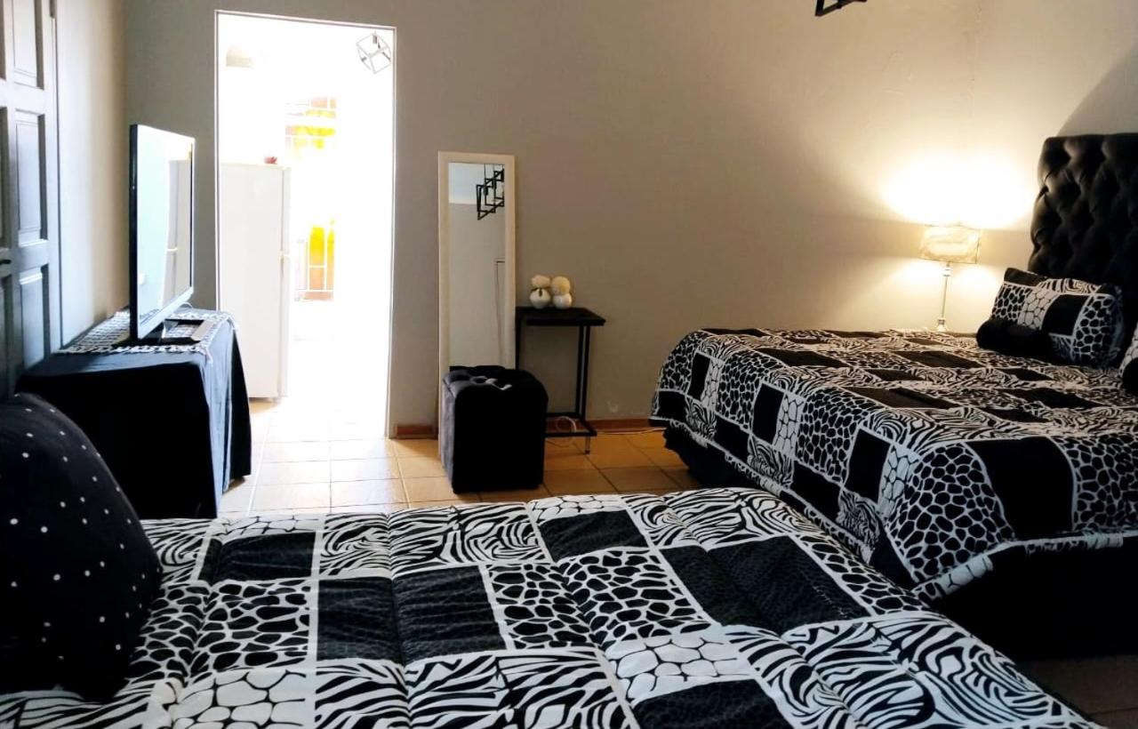 Deluxe Family Suite