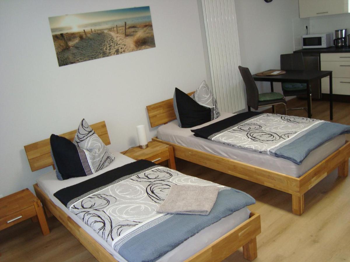 Zweibettzimmer mit eigenem Bad