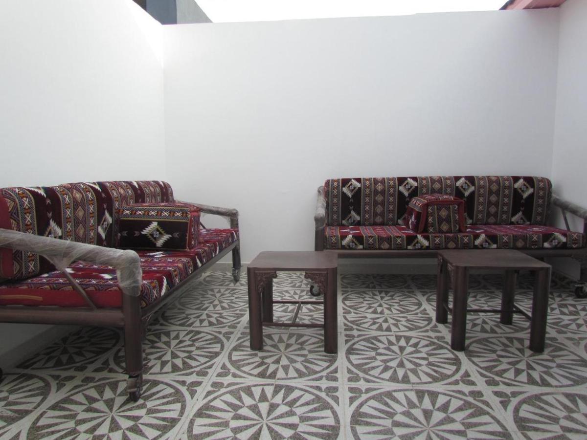 أكواخ الدغاس - B&B