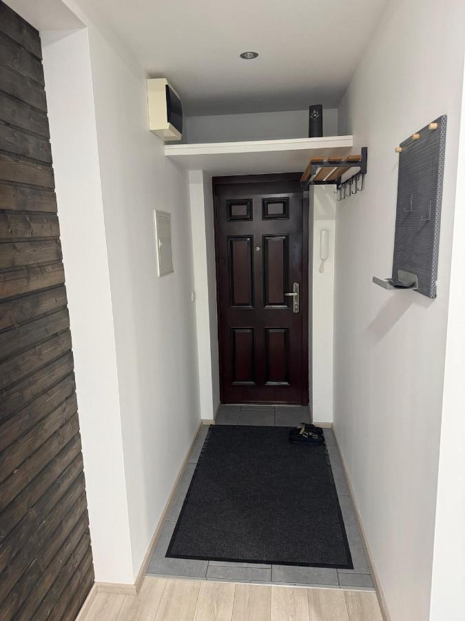 Downtown riverside apartment with parking - Ferienwohnung Pernau