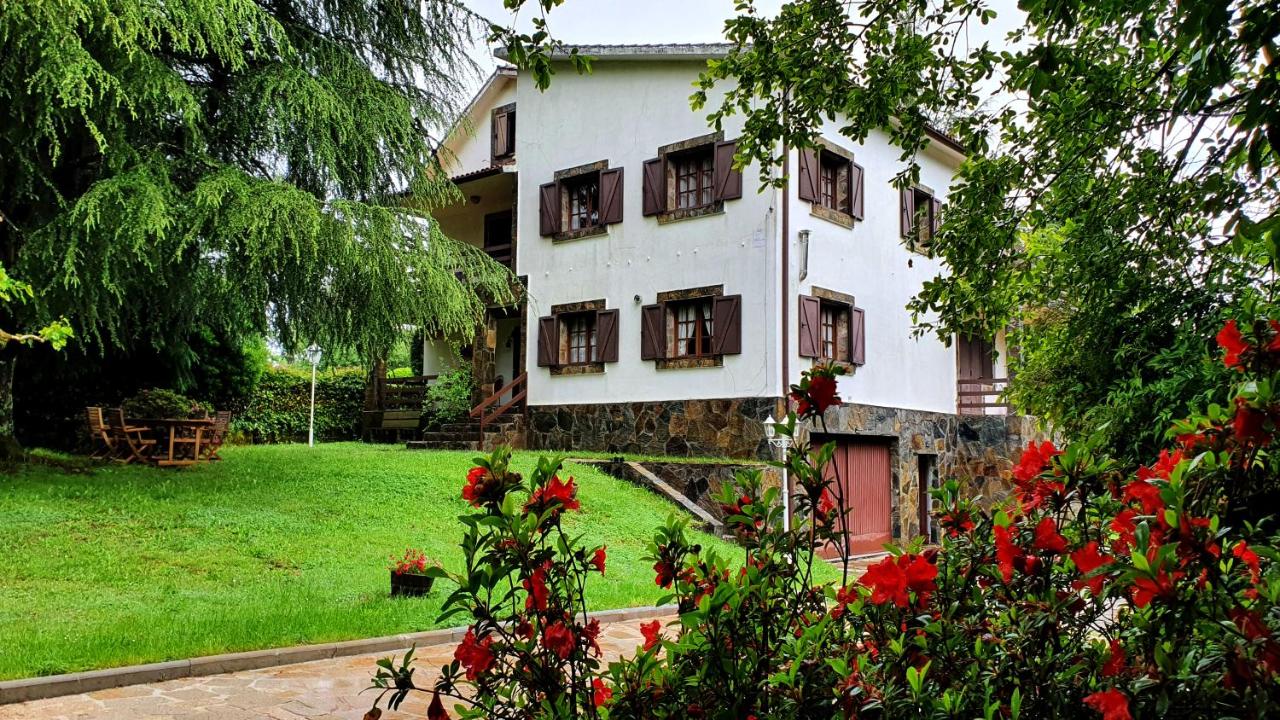 Casa da Curuxeira - Bed and Breakfast Santiago de Compostela