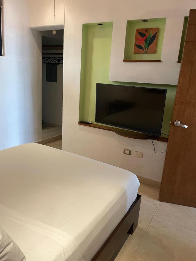 One-Bedroom Apartment with Sea View and Balcony