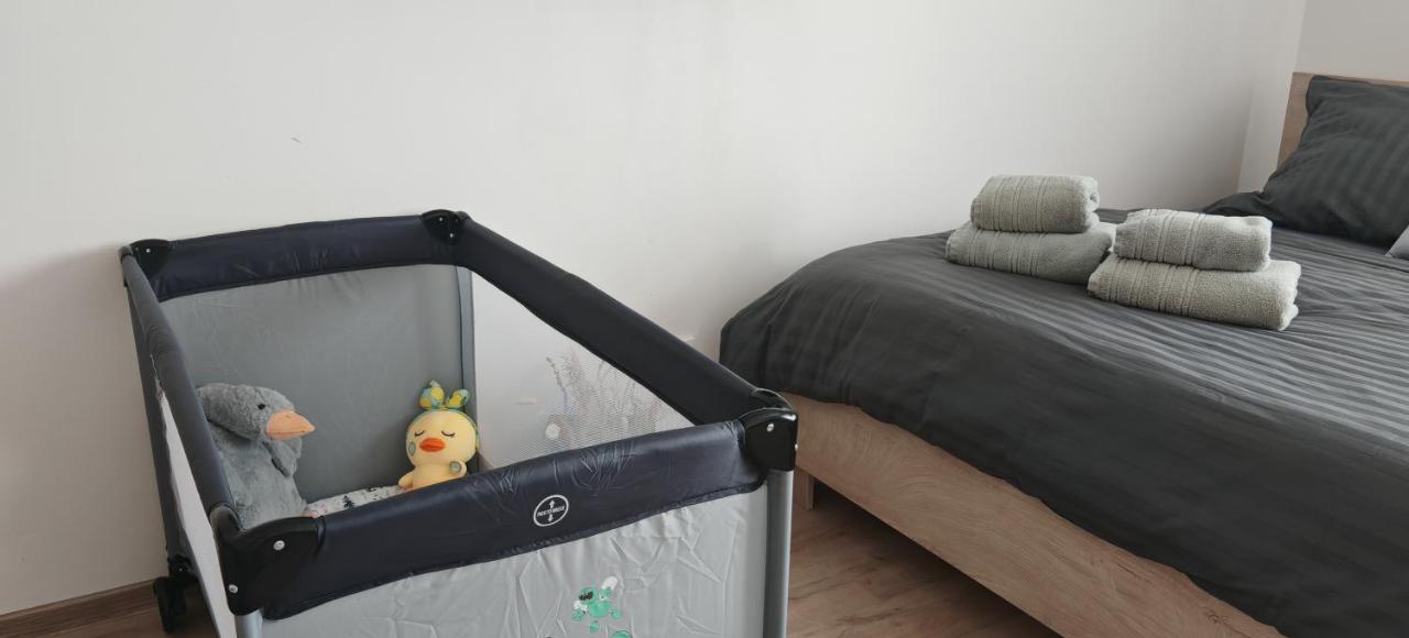 Nový Apartmán Na Grůsce Strážnice u Baťáku - B&B Strážnice