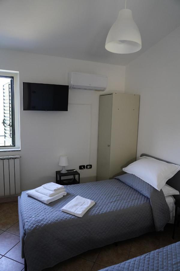 Tweepersoonskamer met 2 Aparte Bedden