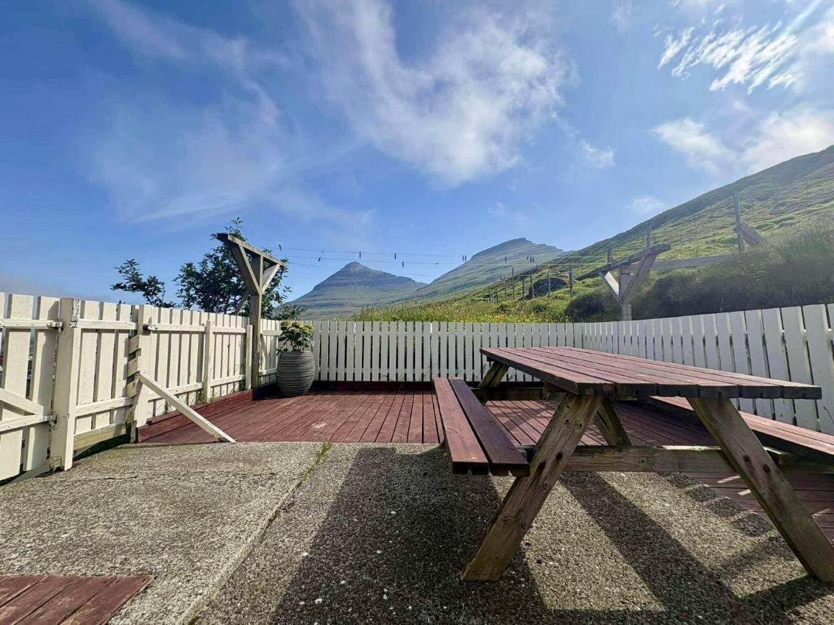 The Northern Escape - B&B Klaksvík