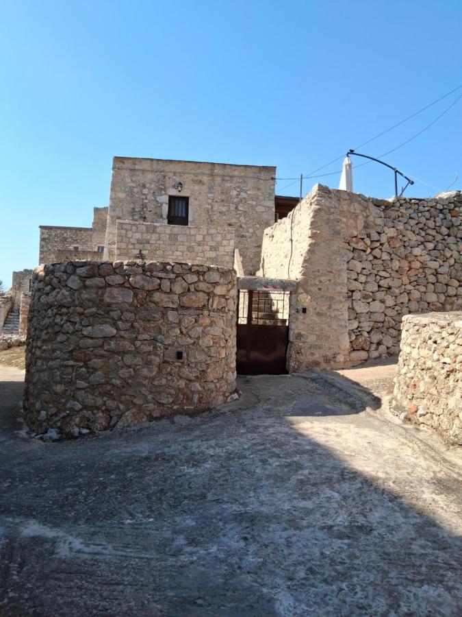 Πέτρινο σπίτι-Stone house - B&B