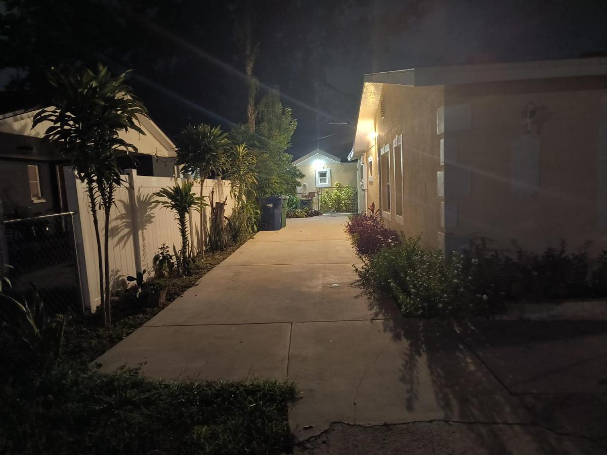 AmOR Y Tranquilidad AMOR yTRANQUILIDAD - B&B Tampa