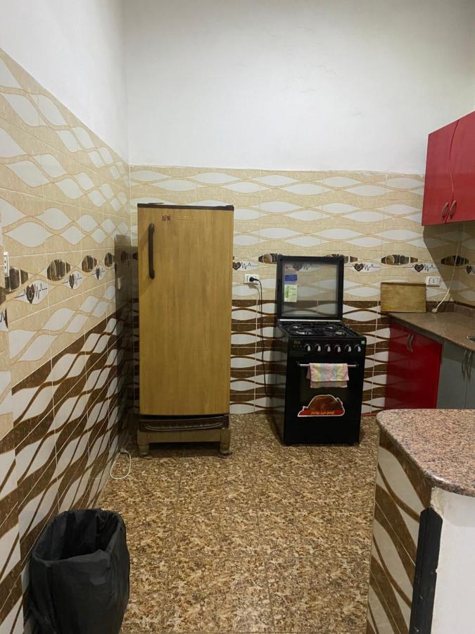 Camera Matrimoniale con Bagno in Comune