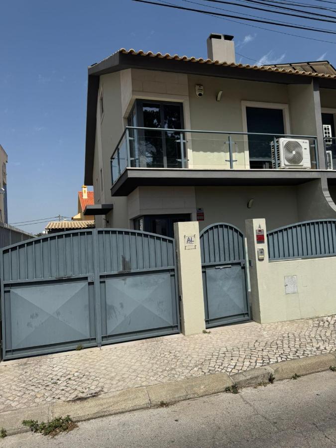 Moradia Soto - Bed and Breakfast Quinta Do Conde