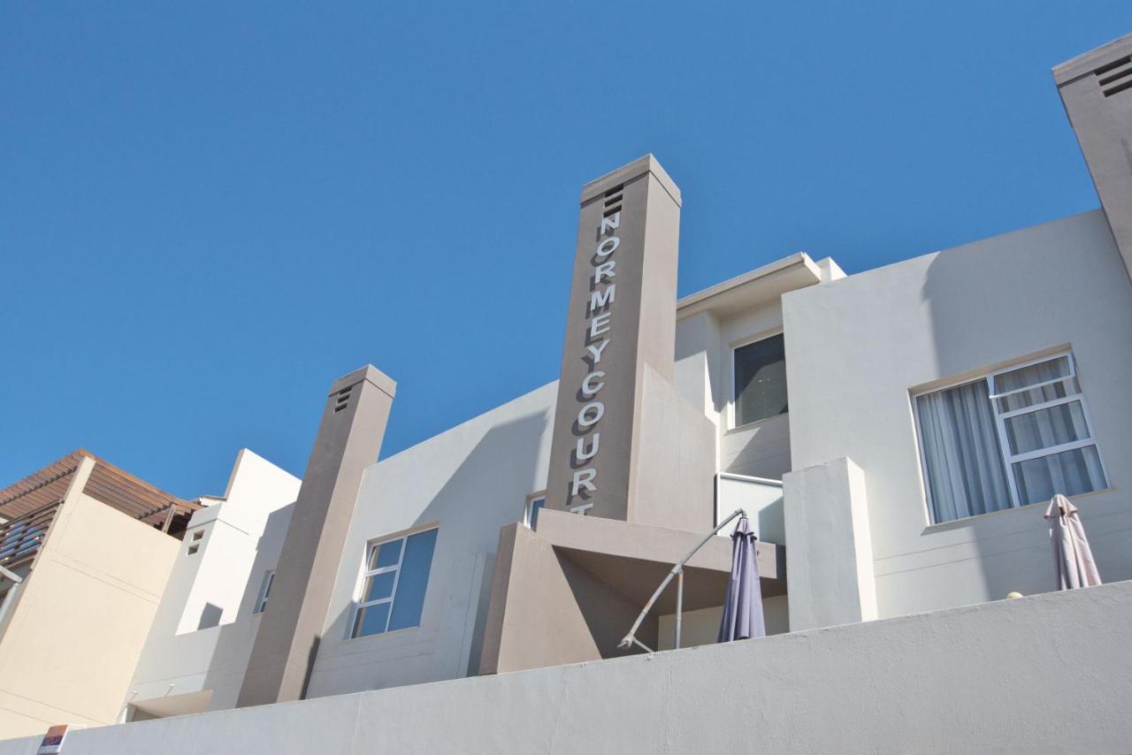 Sleek Retro Modern Apartment City Centre - B&B
