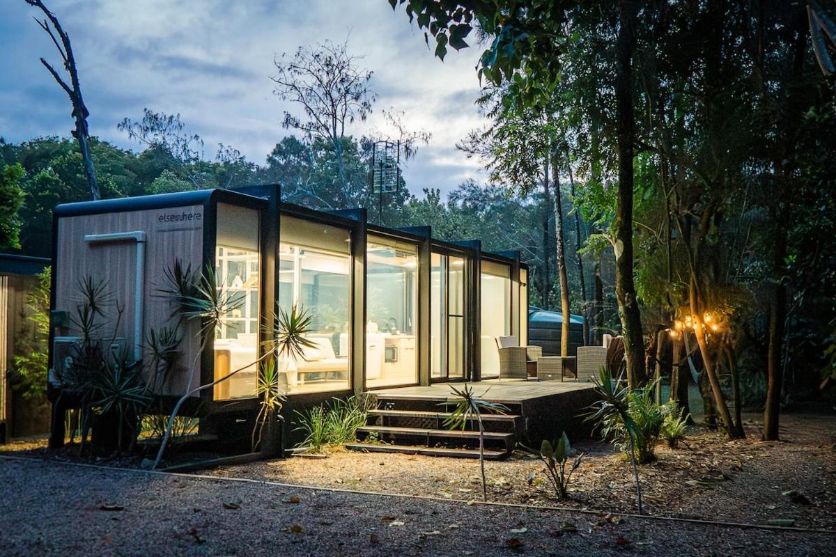 Coastal Bliss New Brighton Eco Pod 50m to Beach - B&B