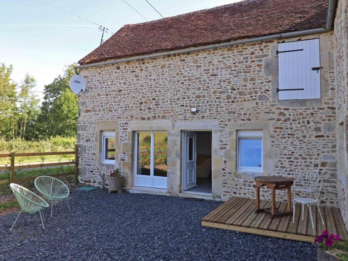 Maison ancienne avec jardin, terrasse, wifi et équipements bébé - idéal pour découvrir la Normandie - FR-1-497-160 - Ferienwohnung Nécy