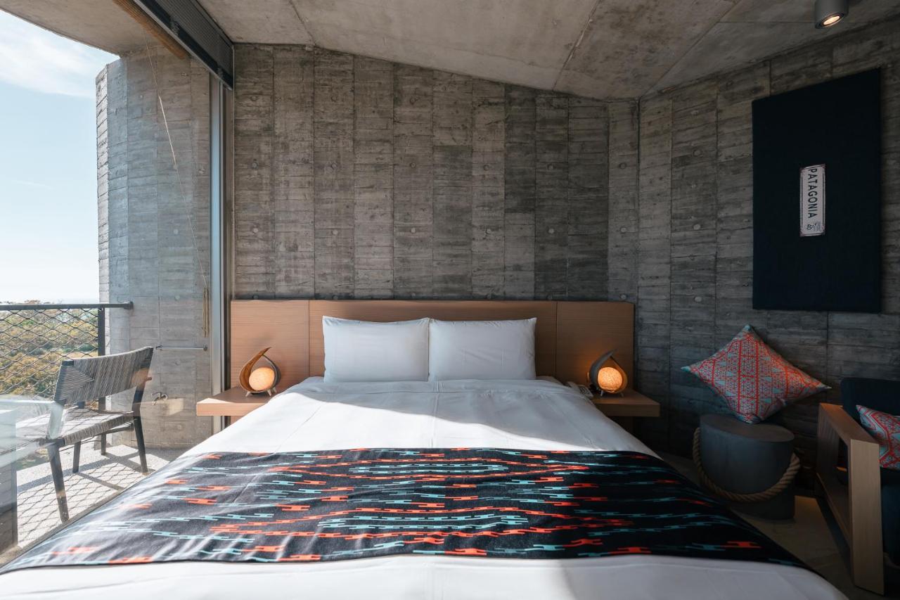 Deluxe Double Room with Balcony and Sea View