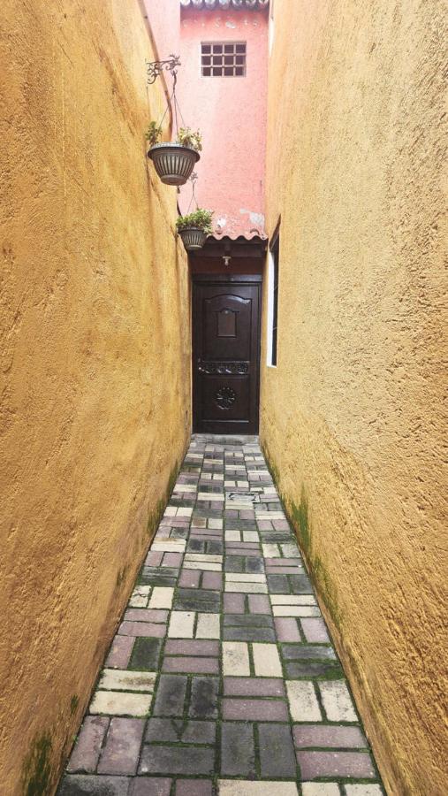 MAGNOLIAS - B&B Antigua Guatemala