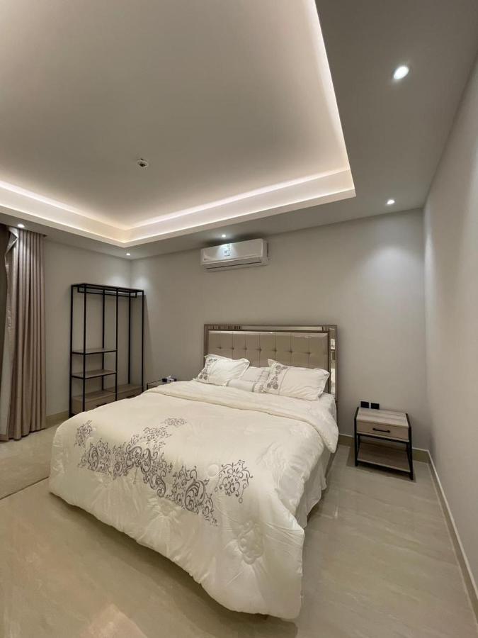 LP127-1 Livedin Bright & Spacious 3BR Retreat An Nada - Ferienwohnung Riad