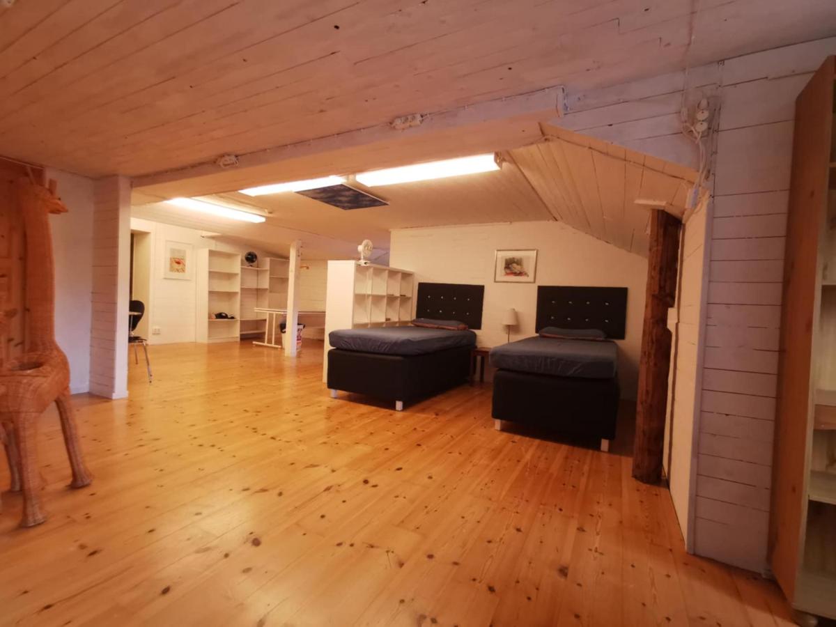 Tofta Konstgalleri-Lägenhet Loftet03 - Ferienwohnung Varberg