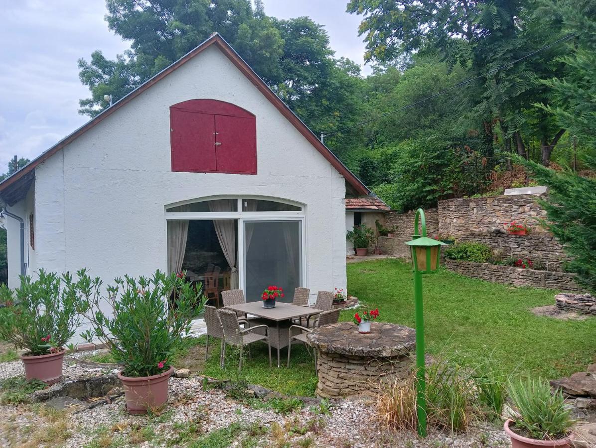 Casa Georgio Vendégház - B&B Szentgyörgyvár