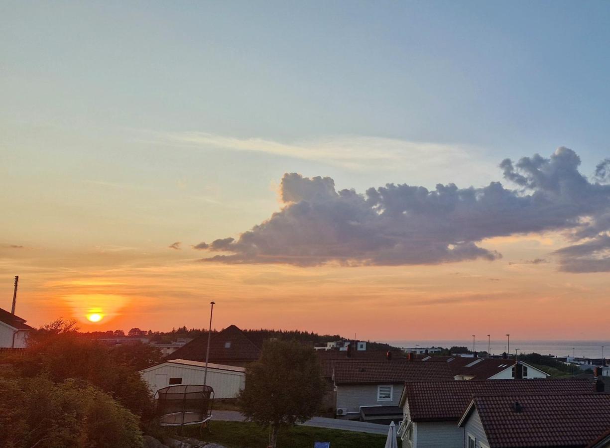 Apartment with a great view - B&B Kristiansund