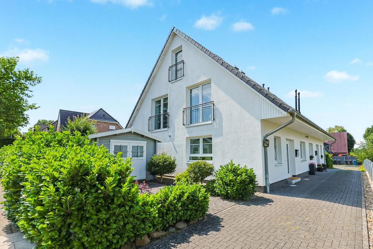 Helles Haus mit Vollausstattung - B&B Oststeinbek