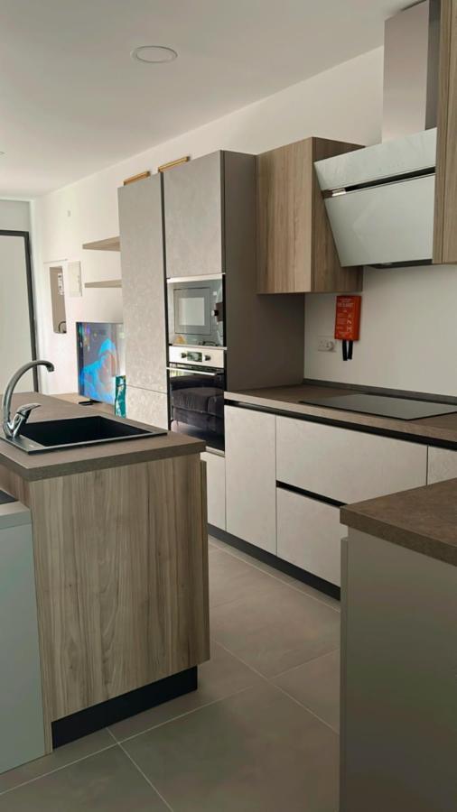 Stylish Seaside 1br Maisonette Marsaxlokk Bay - Chambres d’hôtes Marsaxlokk