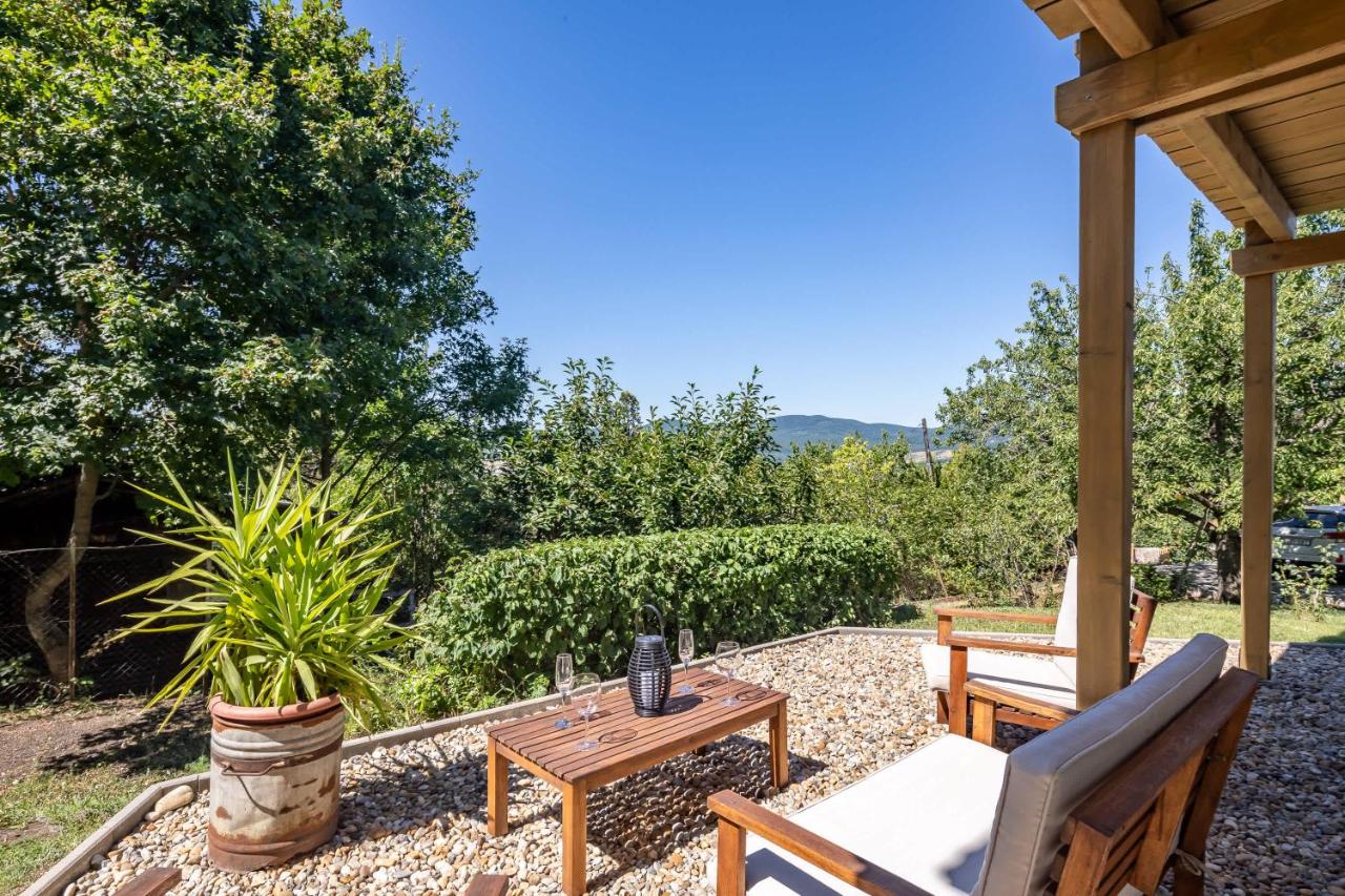 Panorama Garden Hideout in Artists' Town - B&B Szentendre