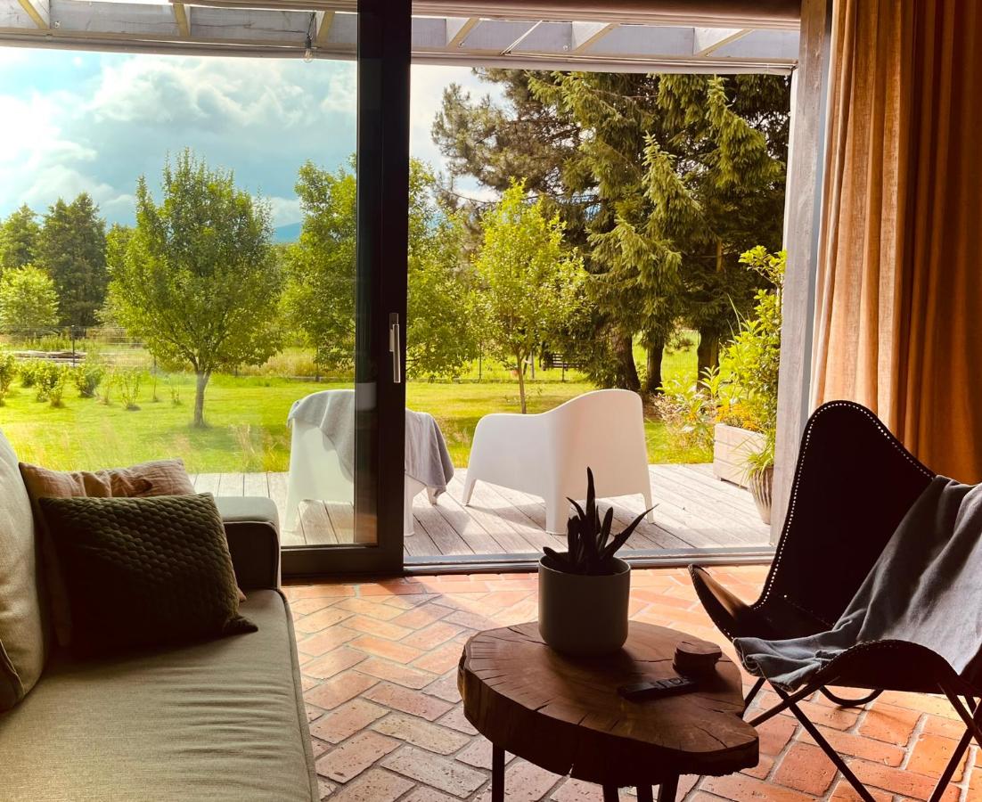 Srebrna Chata, Góry Izerskie, Apartament "Leśne Opowieści" - Ferienwohnung Wolimierz