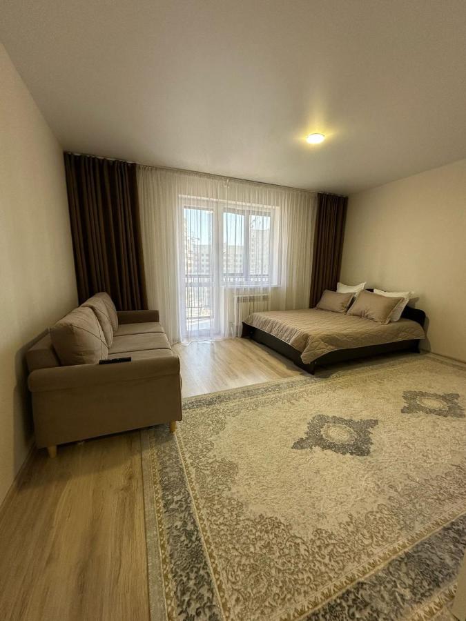 Apartment on Satpayeva - B&B