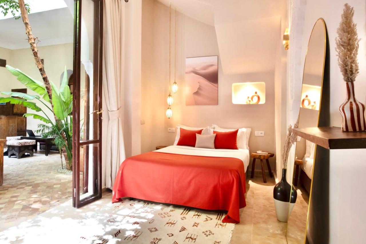 Queen Room with Pool View