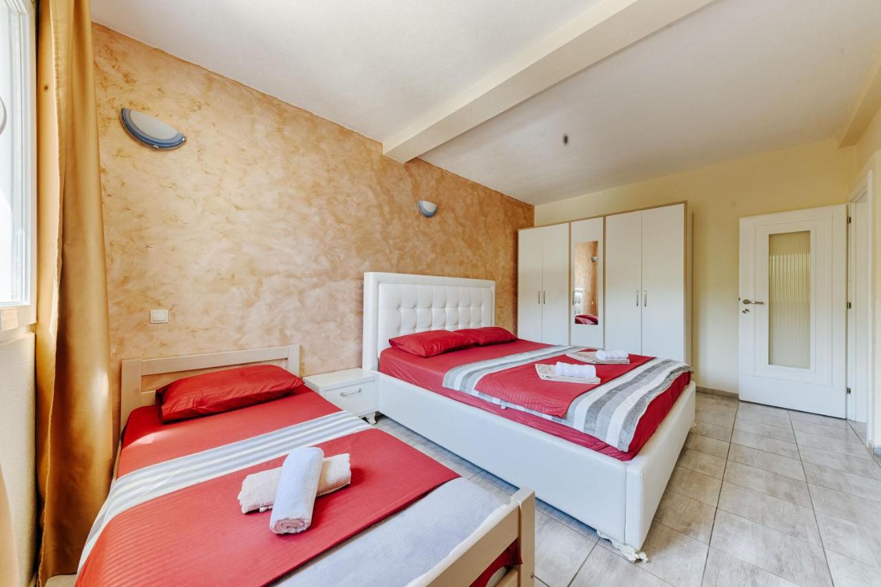 Apartment mit 2 Schlafzimmern und Meerblick