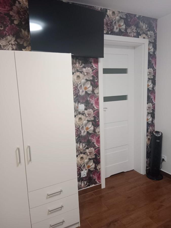 Mieszkanie na Wygodzie M5-parking free - B&B