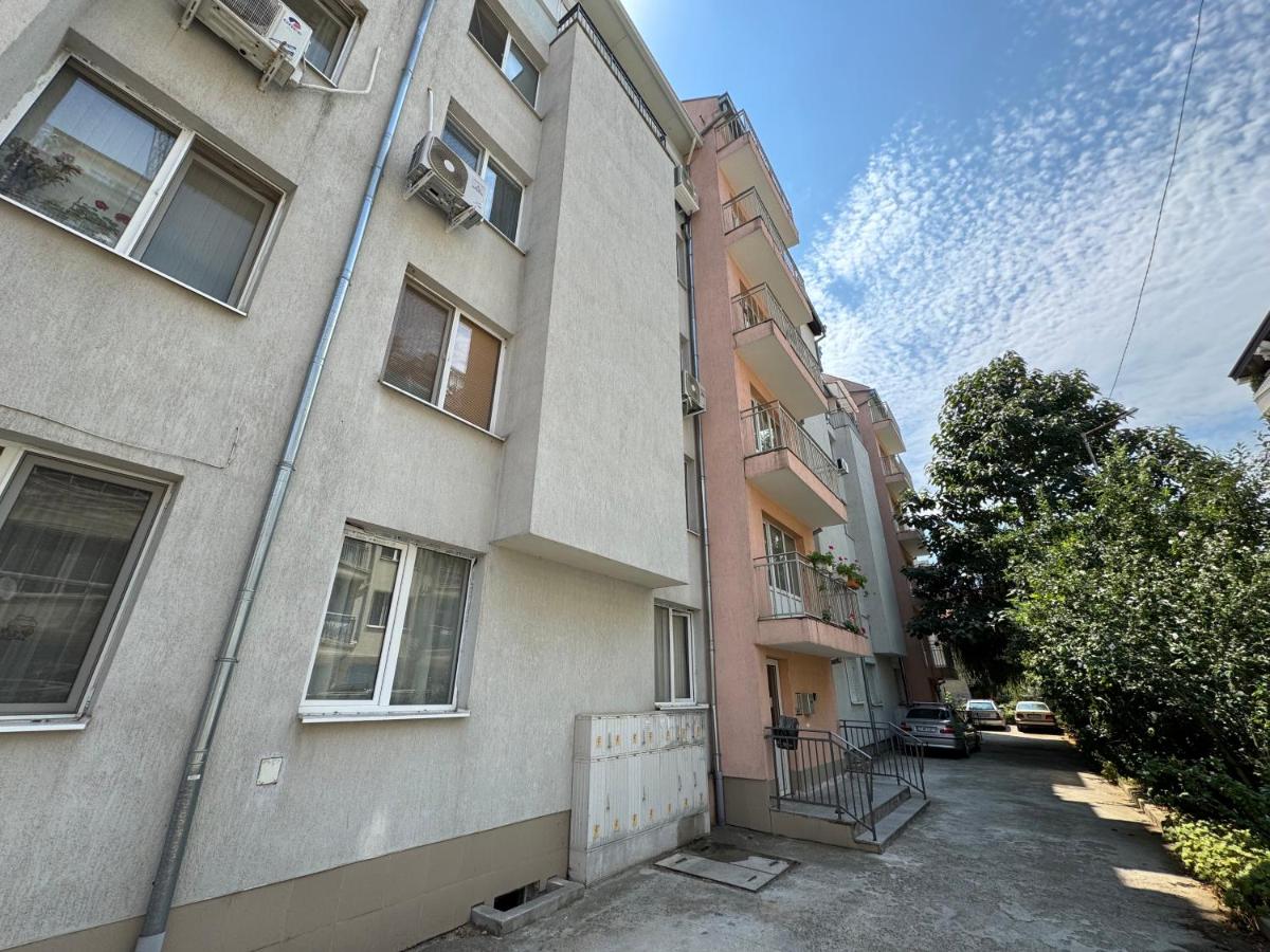 Апартамент за гости Кари - B&B Stara Zagora