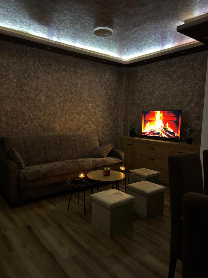 DP Lux apartman Obrenovac - B&B