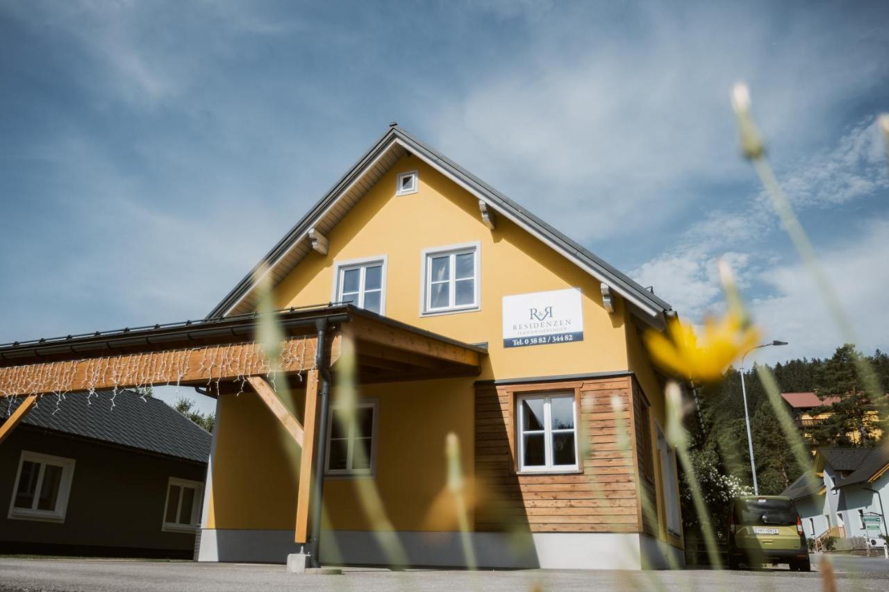 R&R Residenzen Ferienwohnungen - B&B