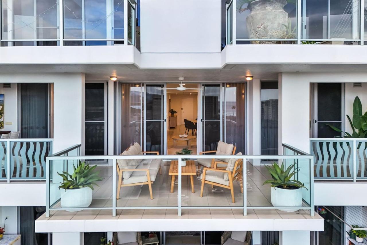Skyview Luxe at Marquis - B&B Cairns