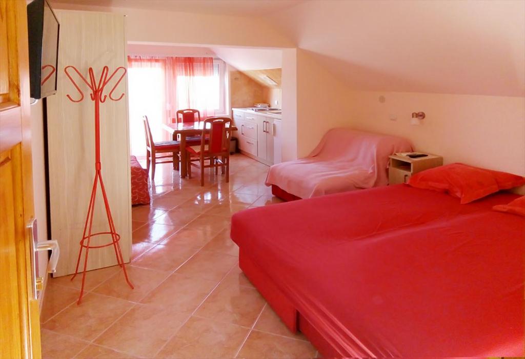 Smeštaj Golubica 4 - Ferienwohnung Soko Banja
