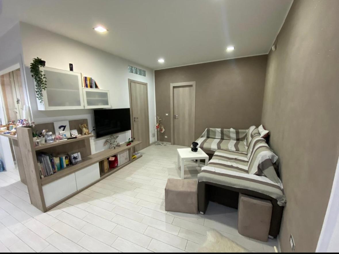 Lk House appartamento arredato in centro storico - Bed and Breakfast Leontini