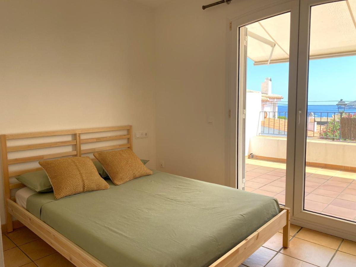 SAGUARDA II - Apartamento con terraza y vistas al mar - Chambres d'hôtes Cadaqués