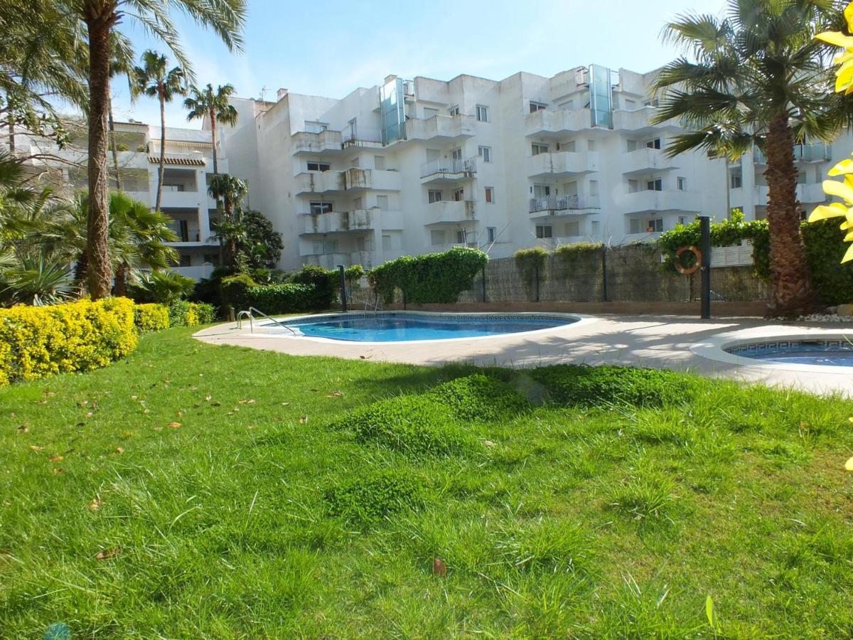 Apartamento en planta baja con piscina comunitaria en Roses, cerca de playas y actividades - ES-204-47 - B&B Roses